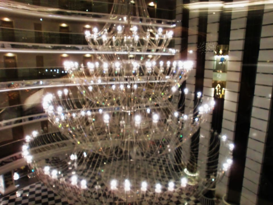Leuchtkrone Hotel Delphin Imperial