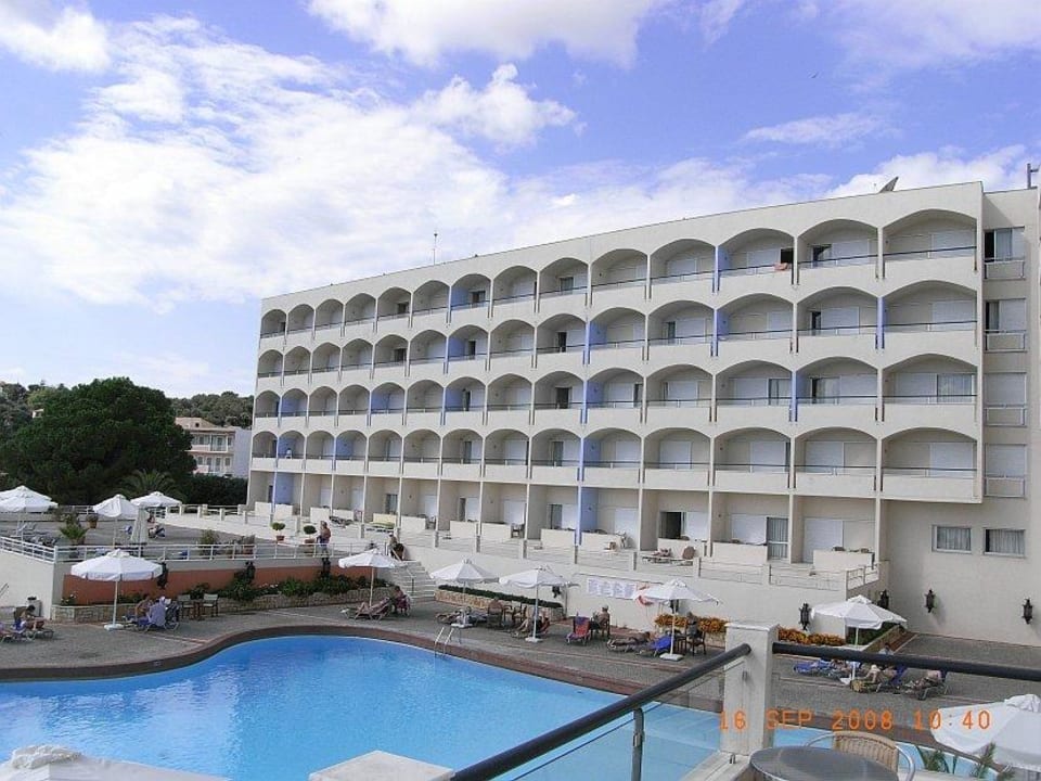 Aussenansicht zum Meer hin Corfu Chandris Hotel and Villas