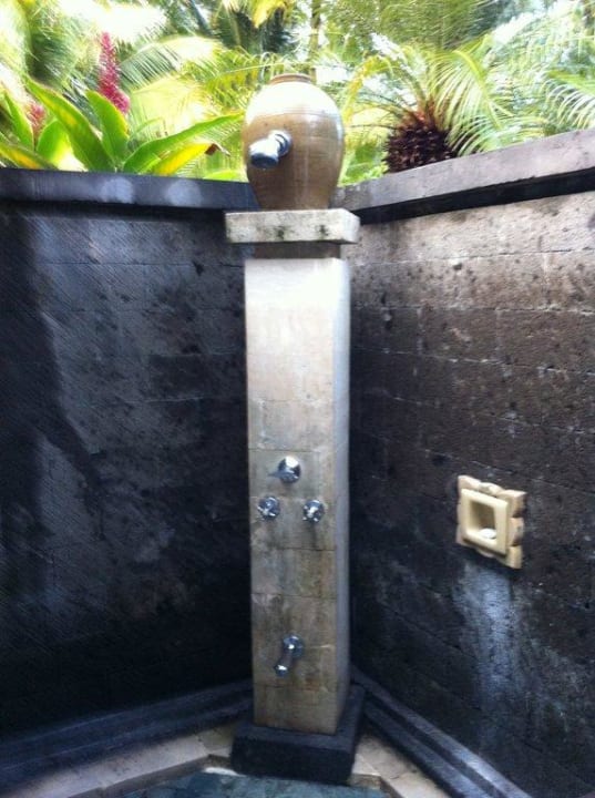 Außendusche Puri Bagus Lovina