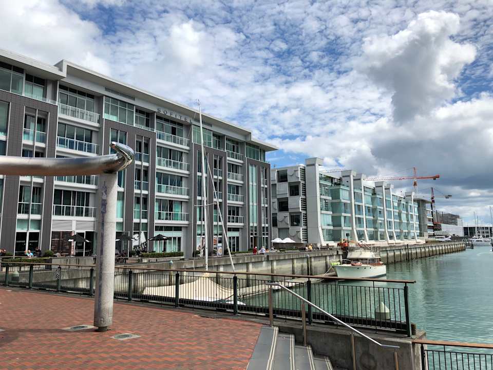 Außenansicht Sofitel Auckland Viaduct Harbour