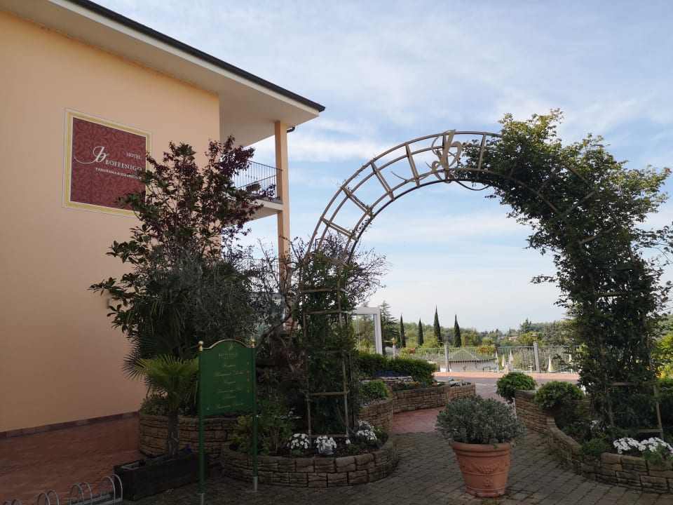 Gartenanlage Boffenigo - The Golden Hour