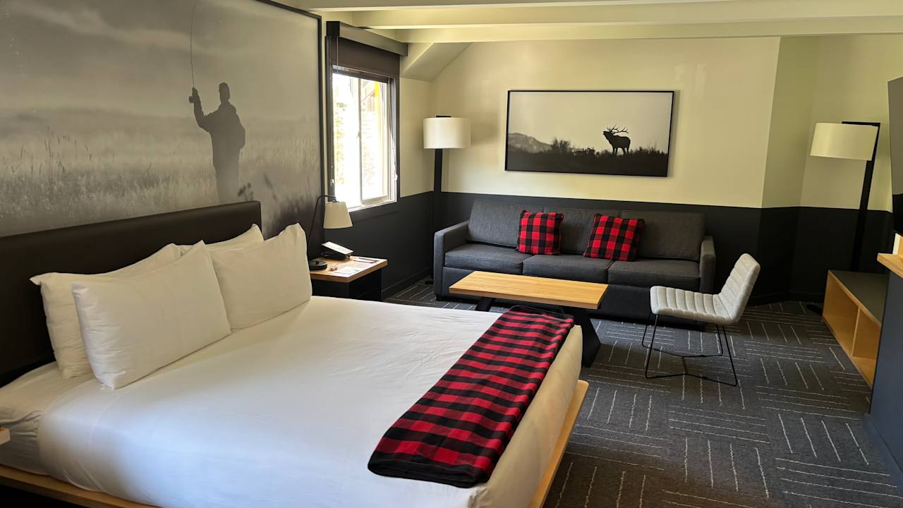 Zimmer Mountain Modern Motel