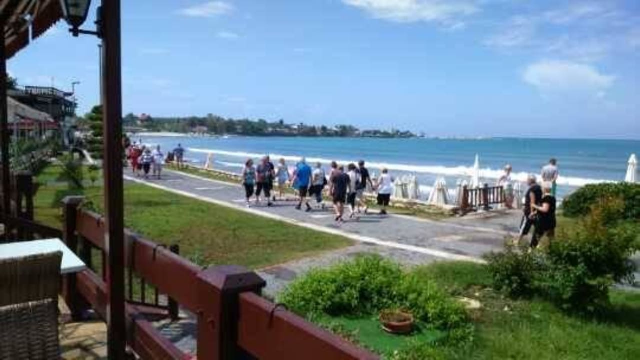Blick zur Promenade Özlem Garden Hotel
