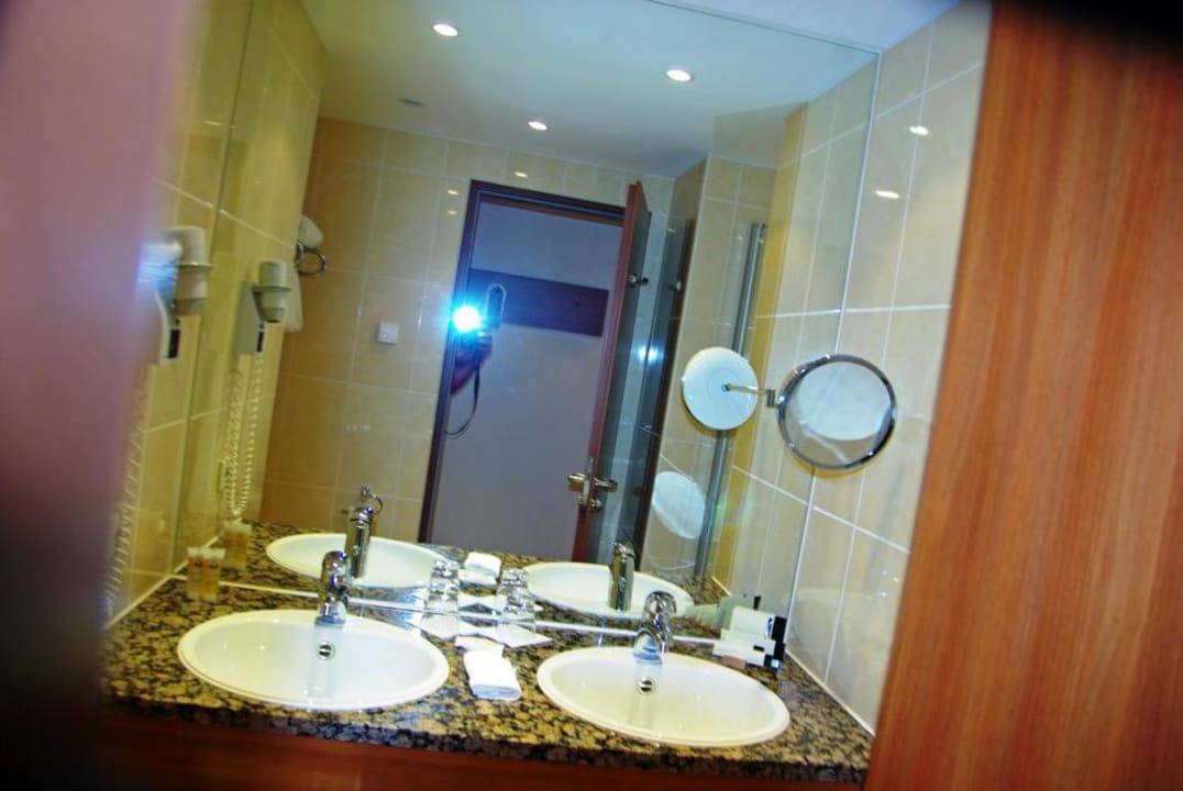 Bad Dorint Hotel am Dom Erfurt