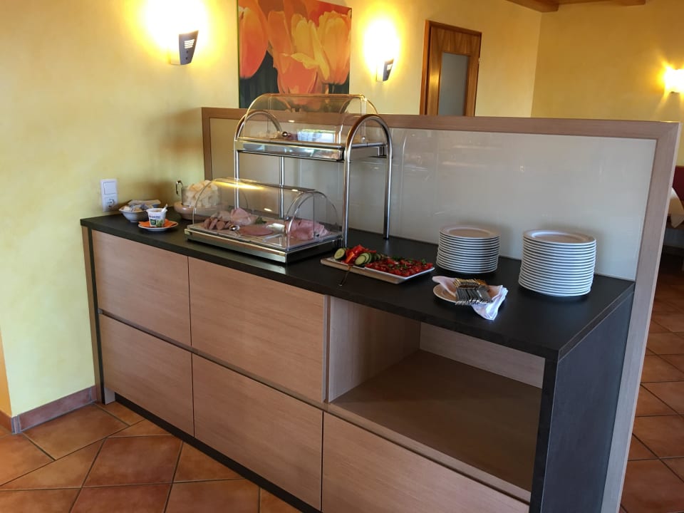 Frühstücksauswahl Wurst und Käse Hotel Mohren Garni