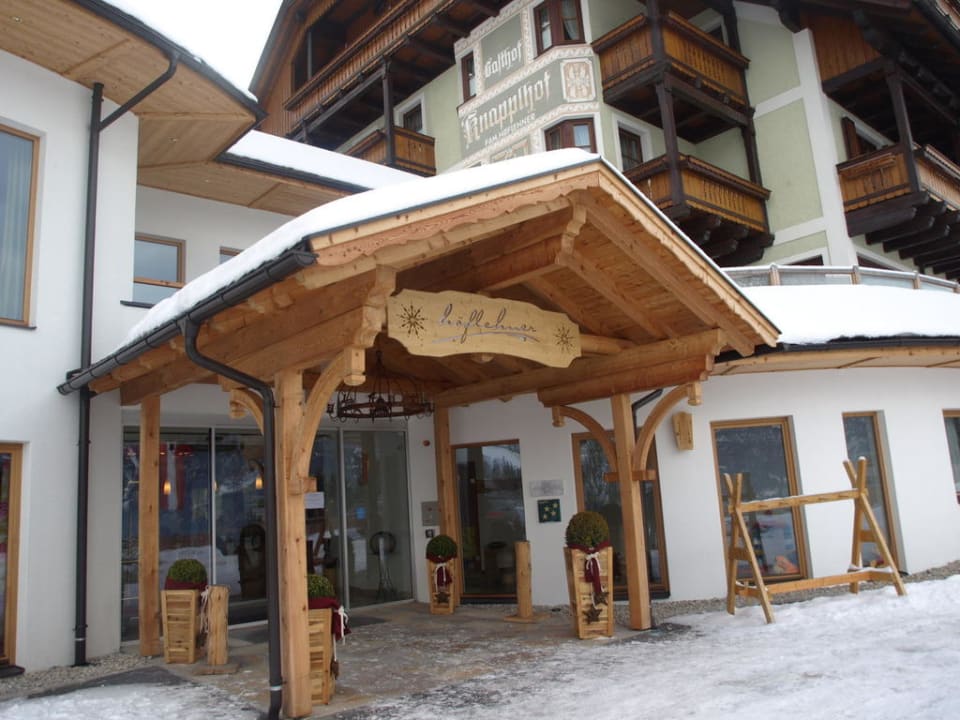 Hoteleingang Natur & Wellnesshotel Höflehner
