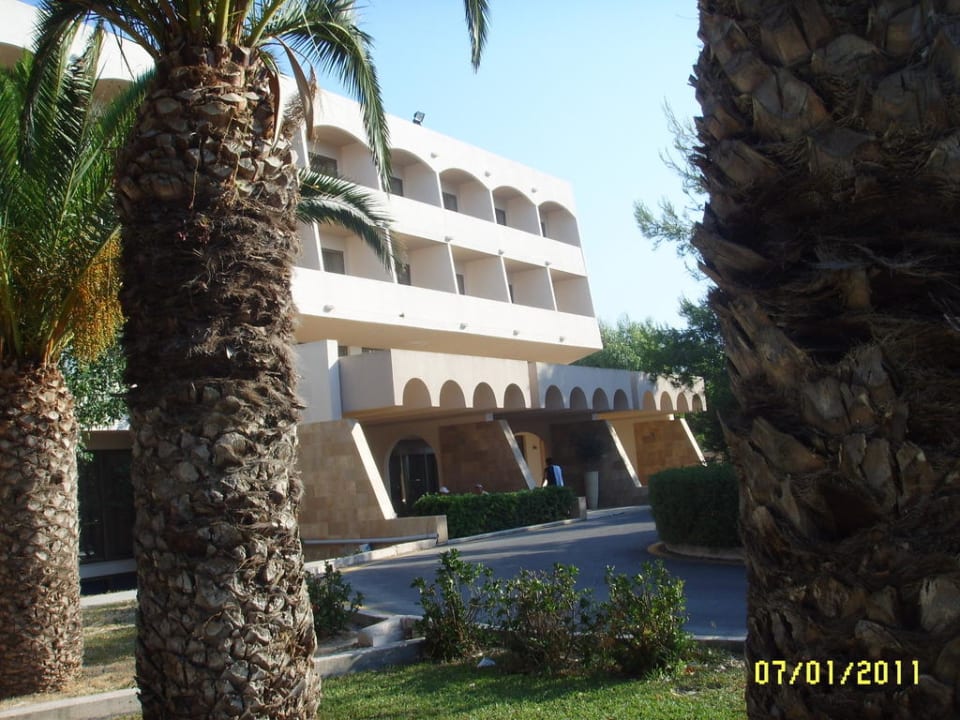 Von Vorn Ialyssos Bay