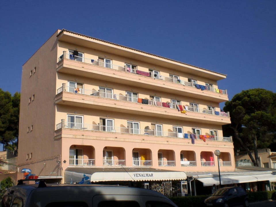 Außenansicht Front Hostel Alcina