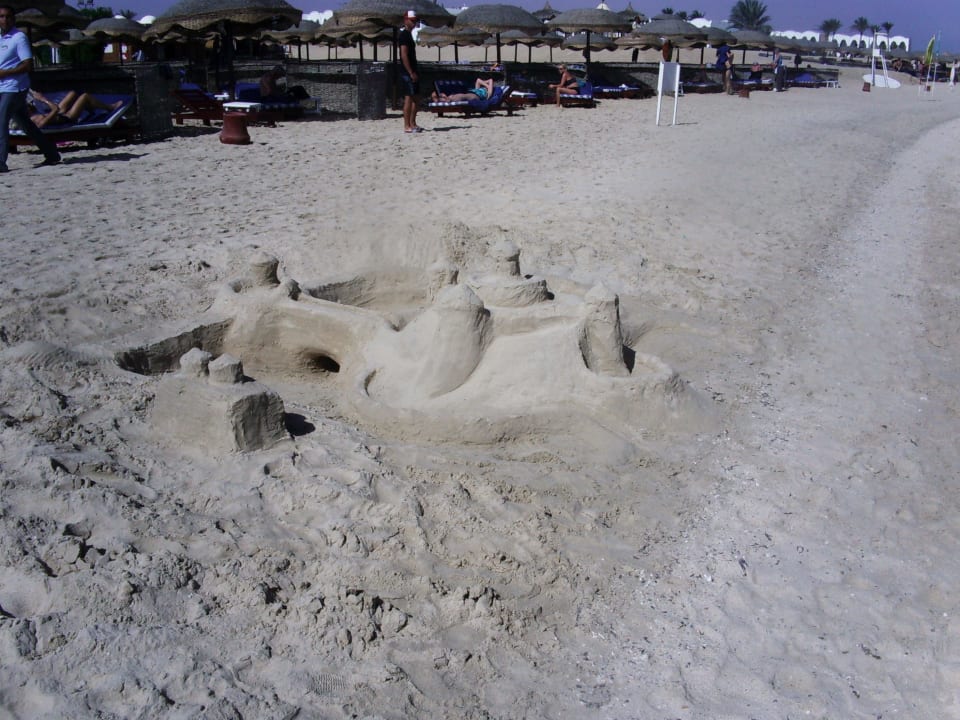 Sandburg Hotel Gorgonia Beach Resort