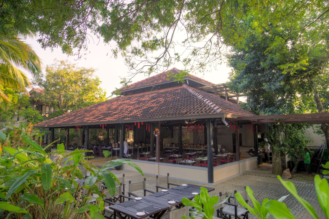 Senses Restaurant   Portofino Resort & Spa Tangalle
