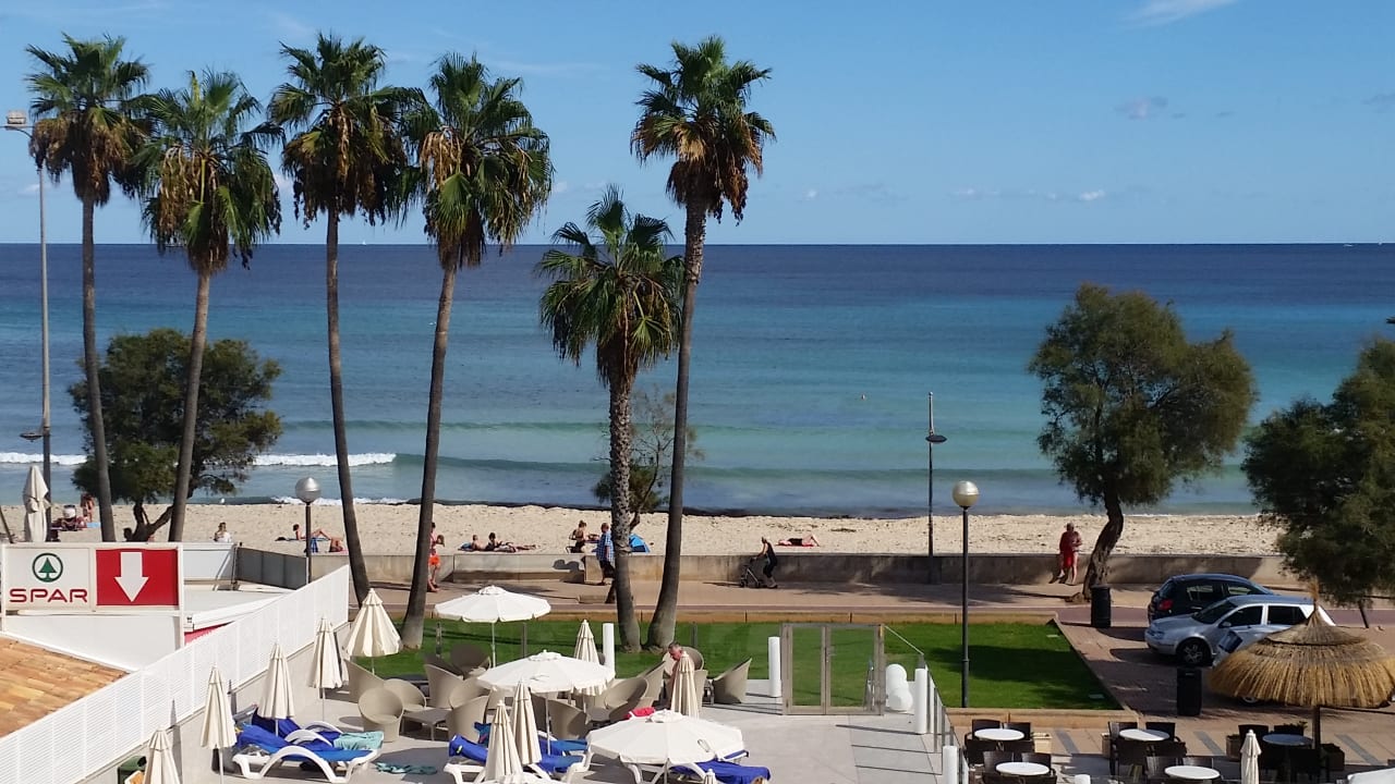 Ausblick R2 Veronica Beach Hotel