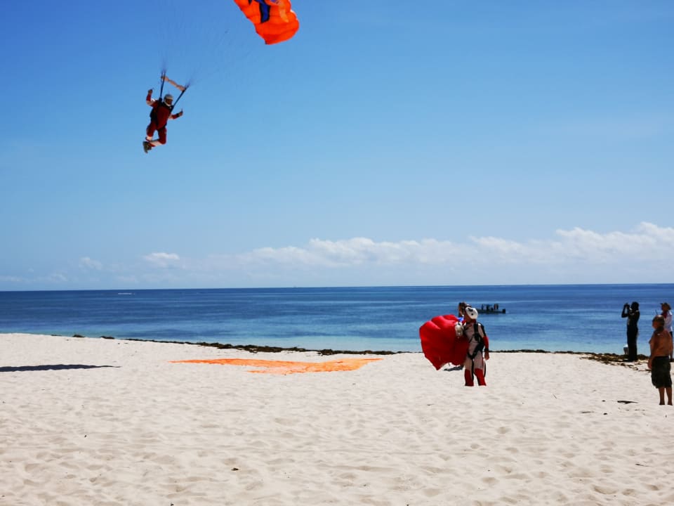 Strand Hotel Southern Palms Beach Resort