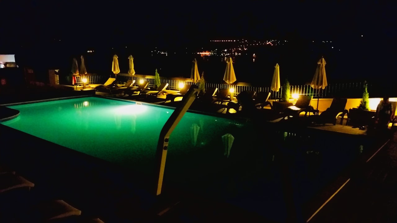 Pool Blue Waves Resort