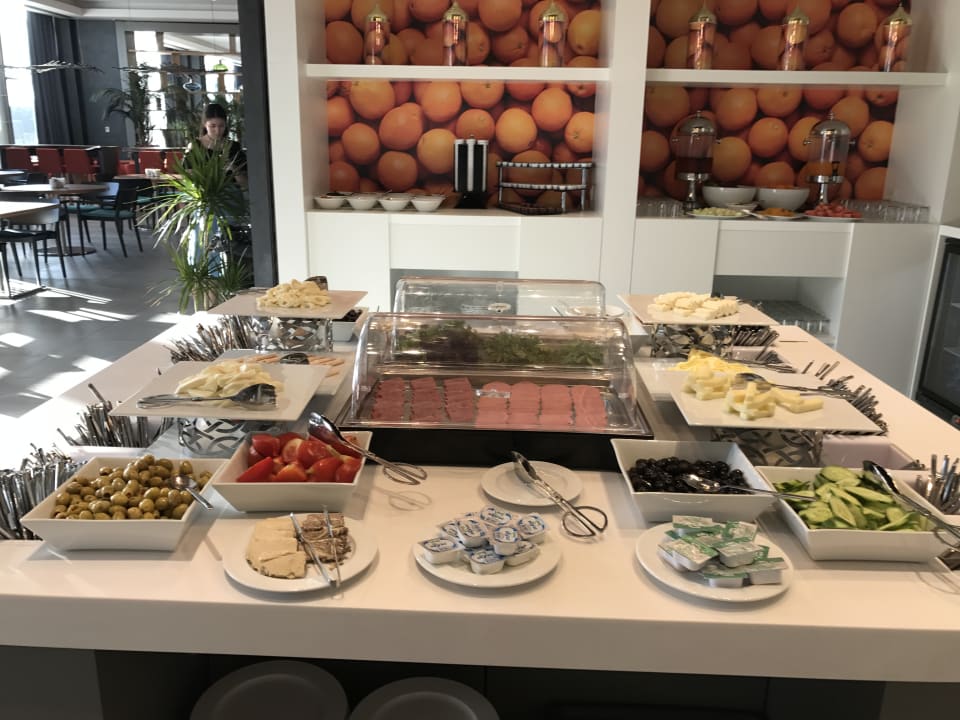 Gastro Hampton by Hilton Bolu