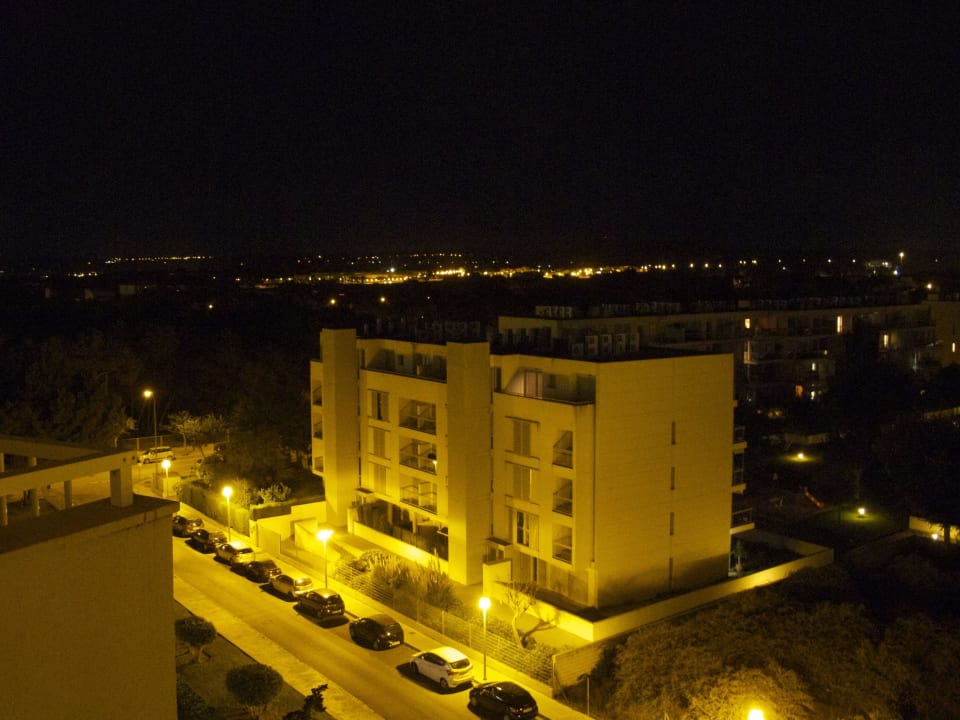 Richtung Land BG Hotel Caballero