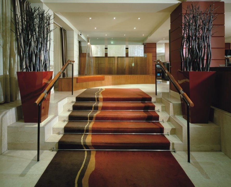 Lobby K+K Hotel Maria Theresia