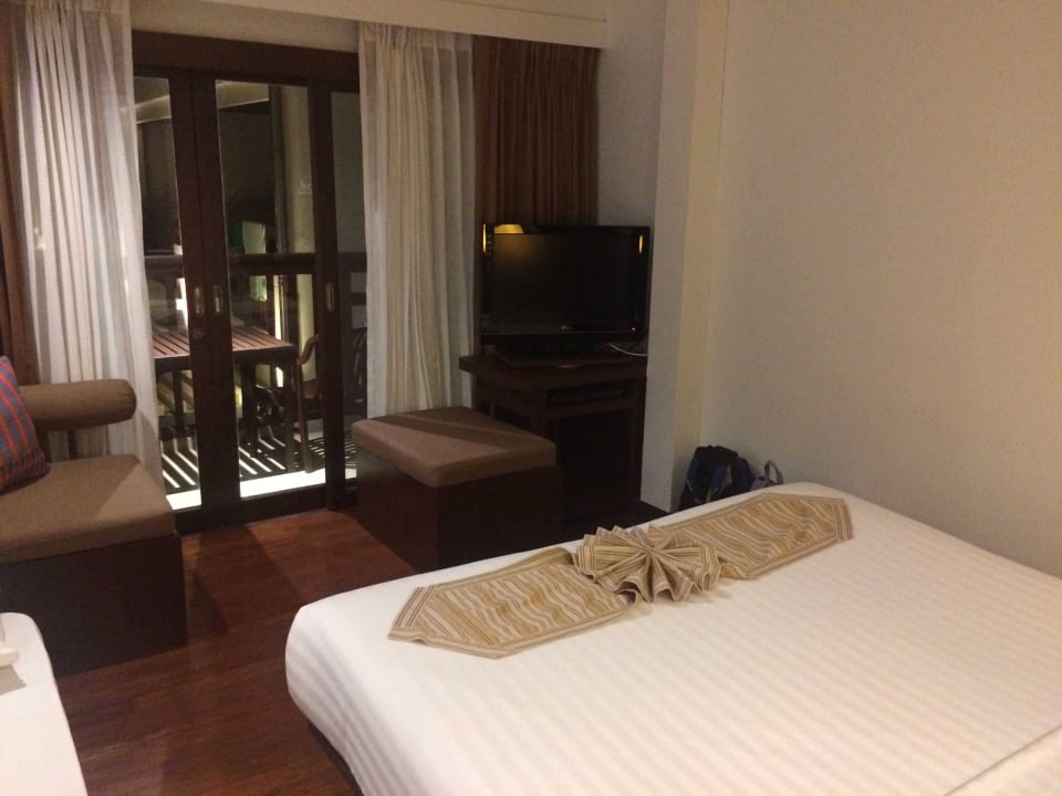 Unser Dekuxe Room im Hauptbau The Briza Beach Resort Khaolak