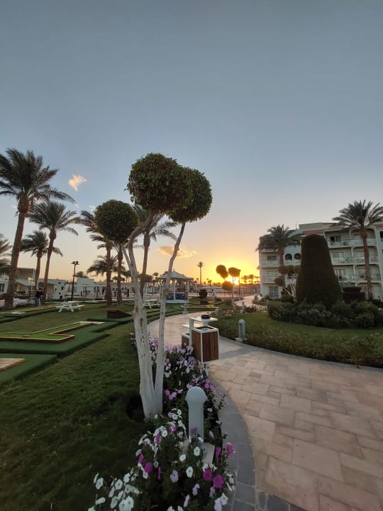 Gartenanlage Pickalbatros Dana Beach Resort - Hurghada