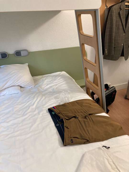 Zimmer ibis budget Köln Messe