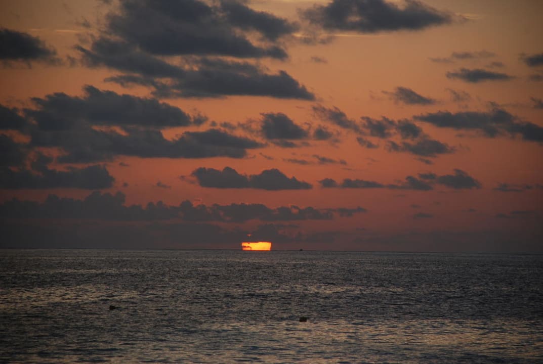 Sonnenuntergang Eri Maldives