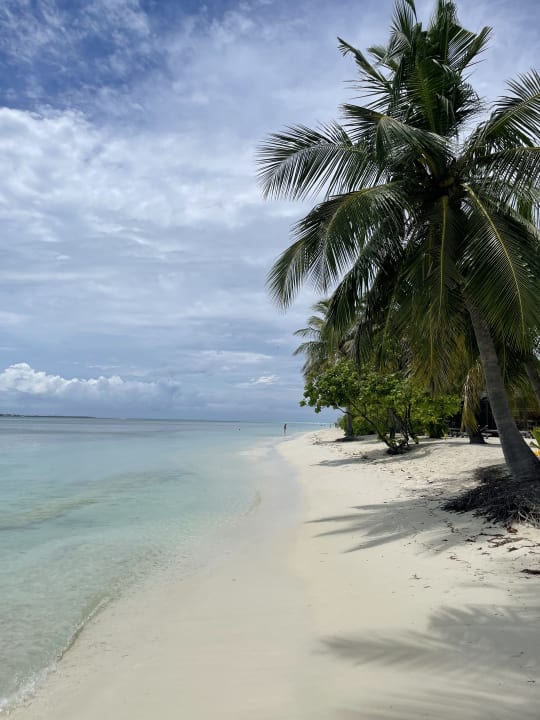 Strand Kuredu Island Resort & Spa