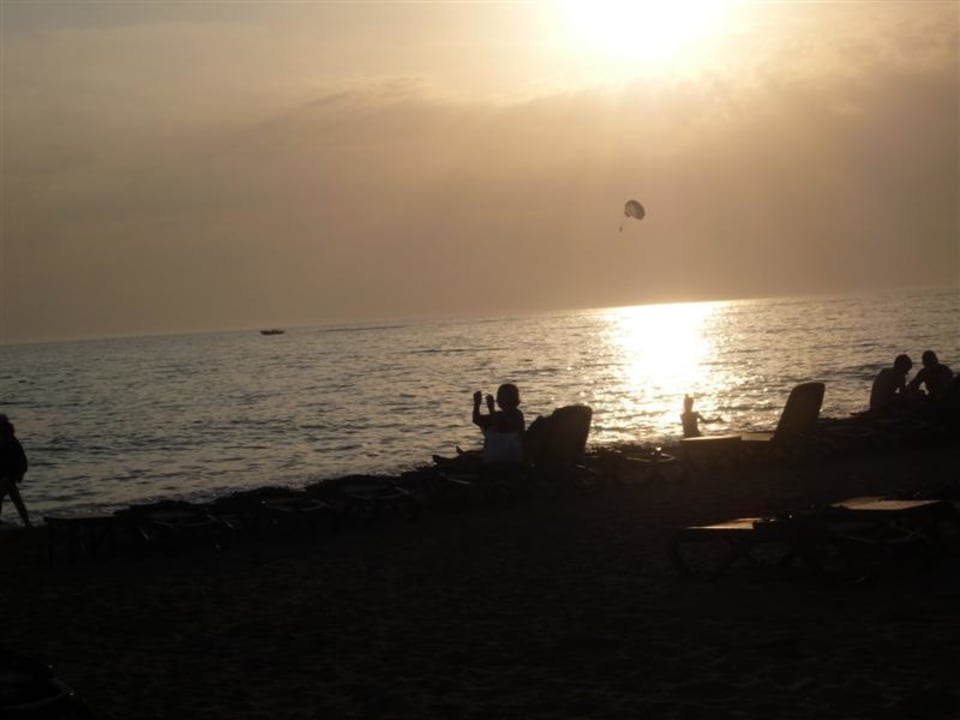  sun set Susesi Luxury Resort