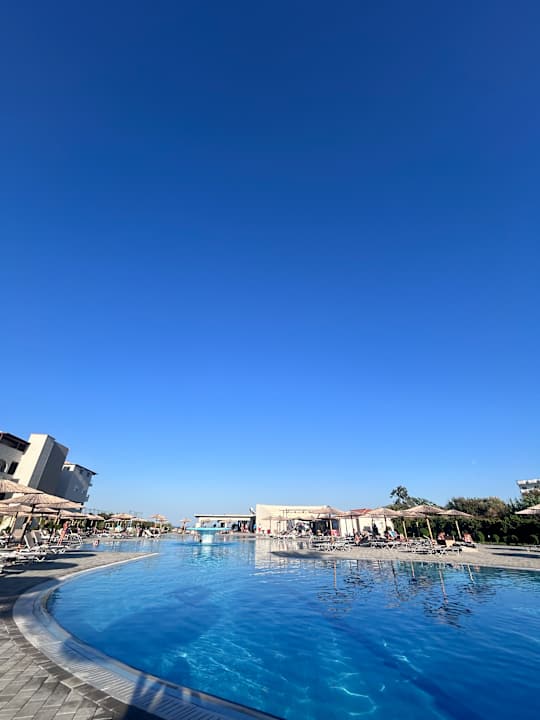 Pool Myrina Beach Hotel