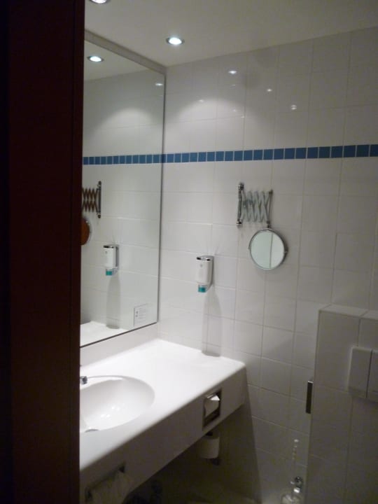 Łazienka H&S Hotel Belmondo Leipzig Airport