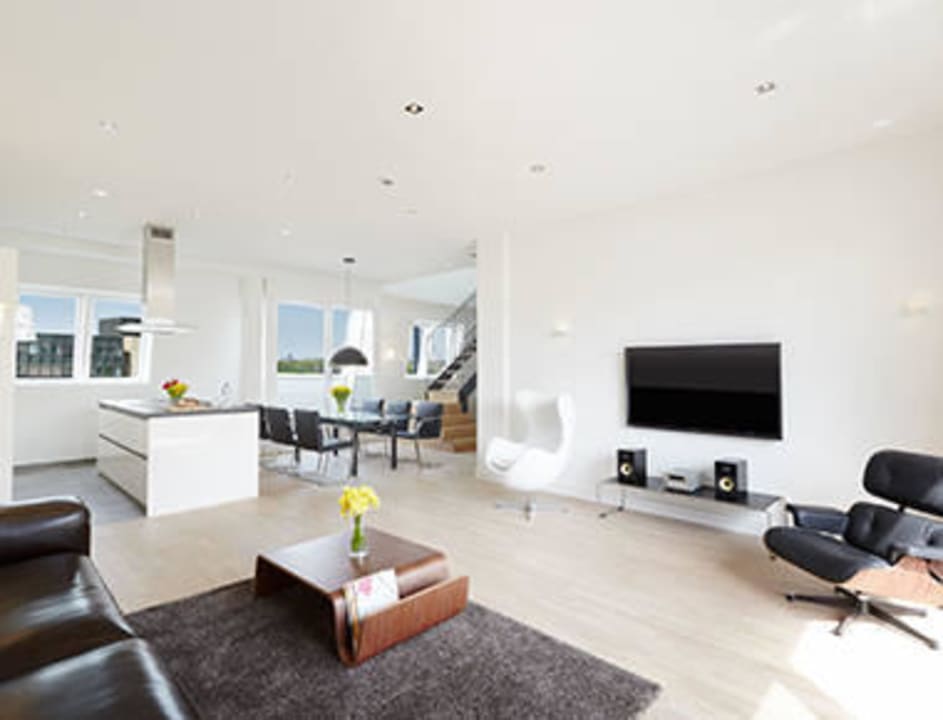 Penthouse THE RED Living Suites by the Rhine