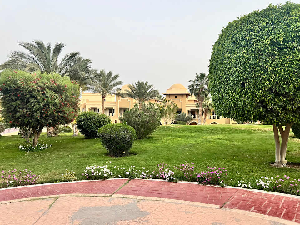 Gartenanlage Serenity Alpha Beach