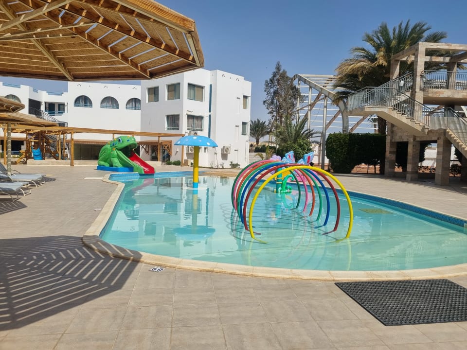Pool Shams Safaga Resort