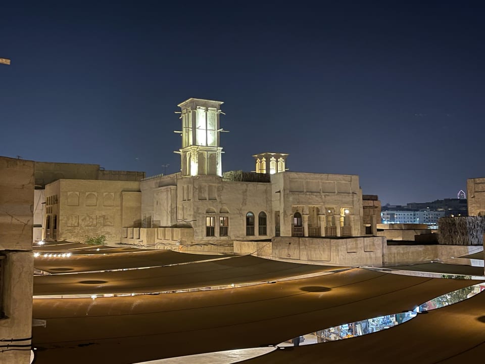 Außenansicht Al Seef Heritage Hotel Dubai, Curio Collection by Hilton