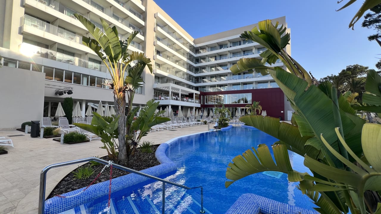 Pool Hipotels Bahía Cala Millor