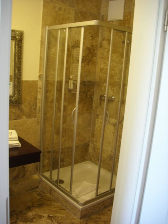 Bad Hotel Villa Toskana