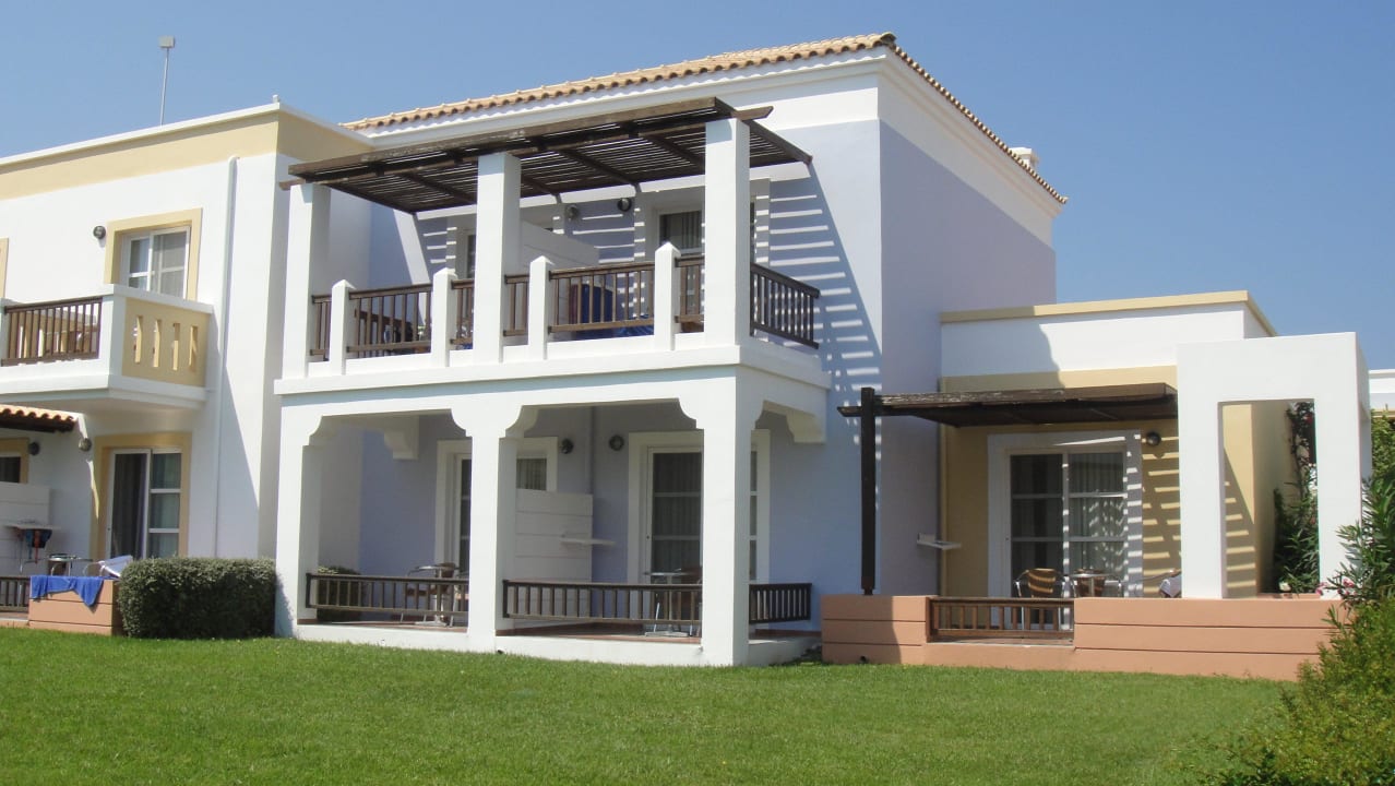Bungalows Neptune Luxury Resort