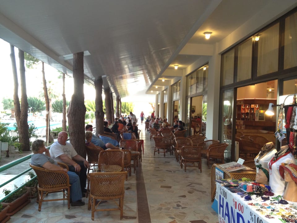 Sehen und gesehen werden Hotel Grand Efe