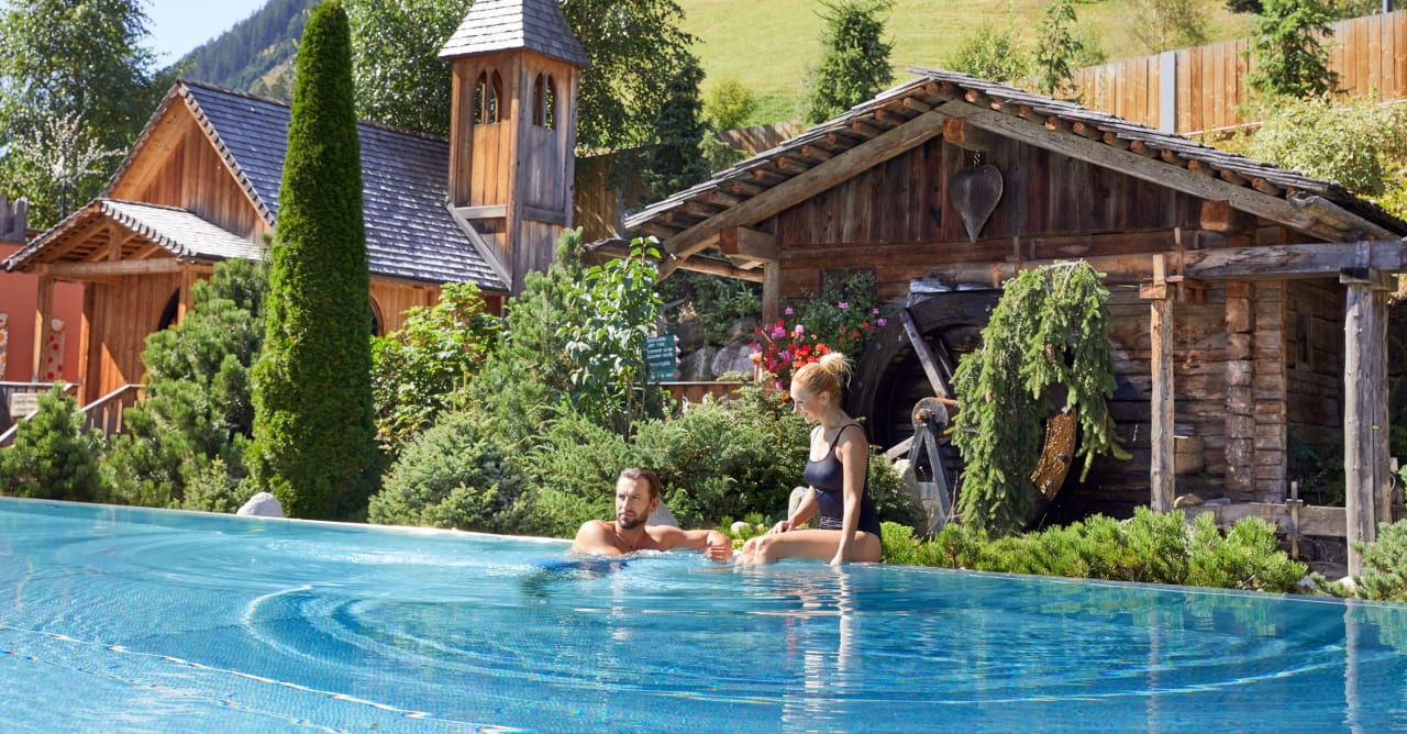 Pool Hotel Quelle Nature Spa Resort