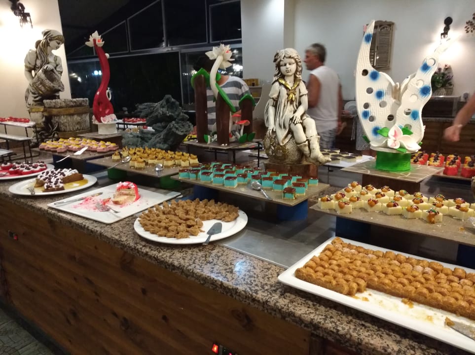 Restaurant Club Turtas Beach Hotel