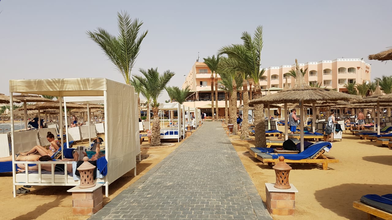 Außenansicht Beach Albatros Resort