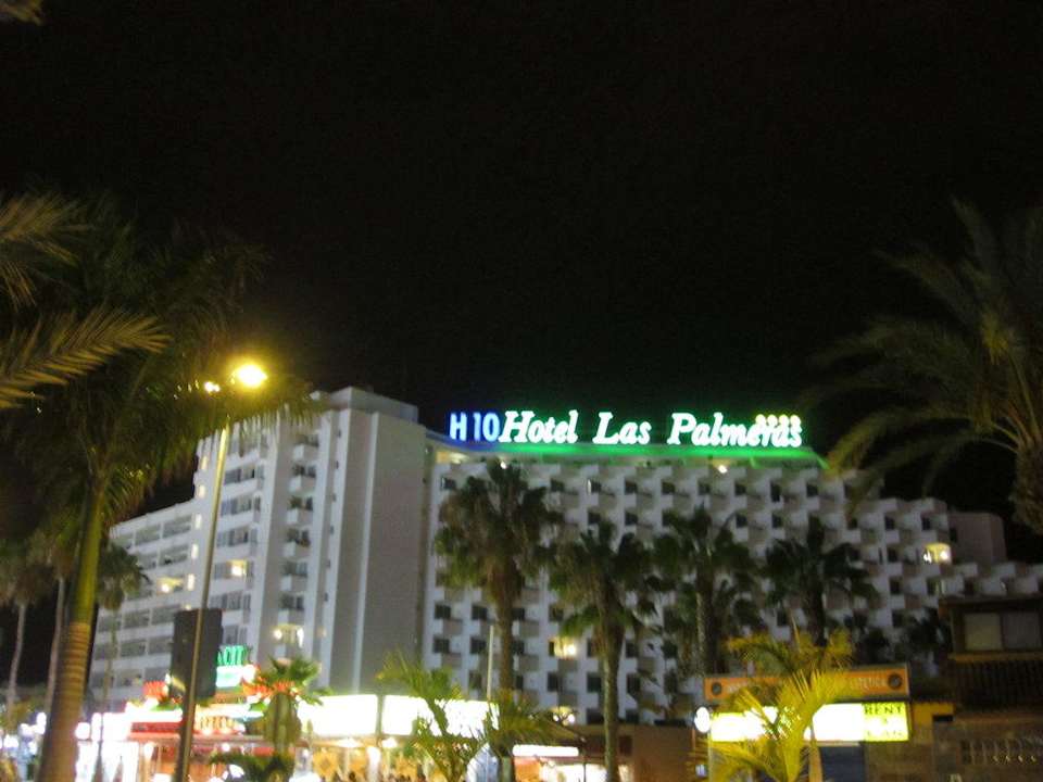 Hotelansicht von der Strasse H10 Las Palmeras