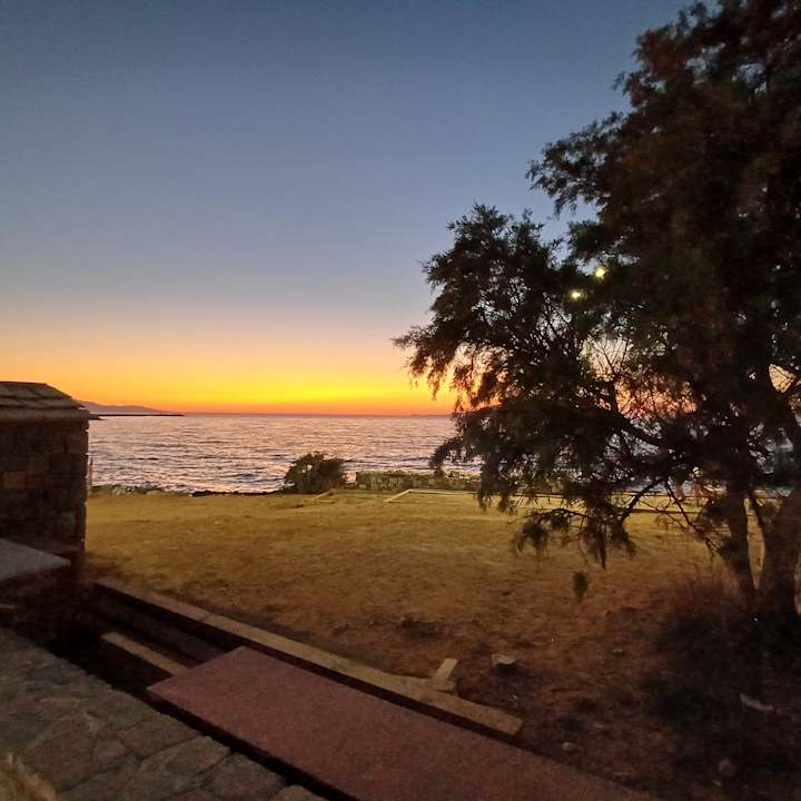 Strand Hotel Aphrodite Beach Club