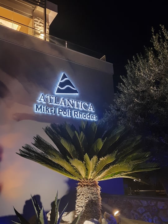 Außenansicht Atlantica Mikri Poli Rhodes