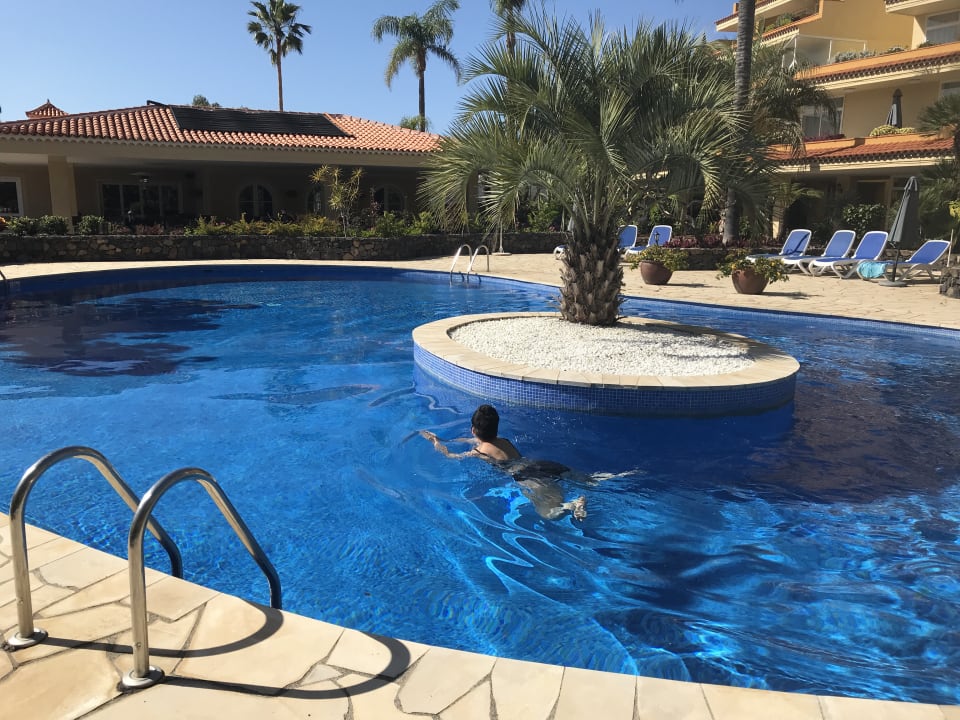 Pool Tigaiga Suites