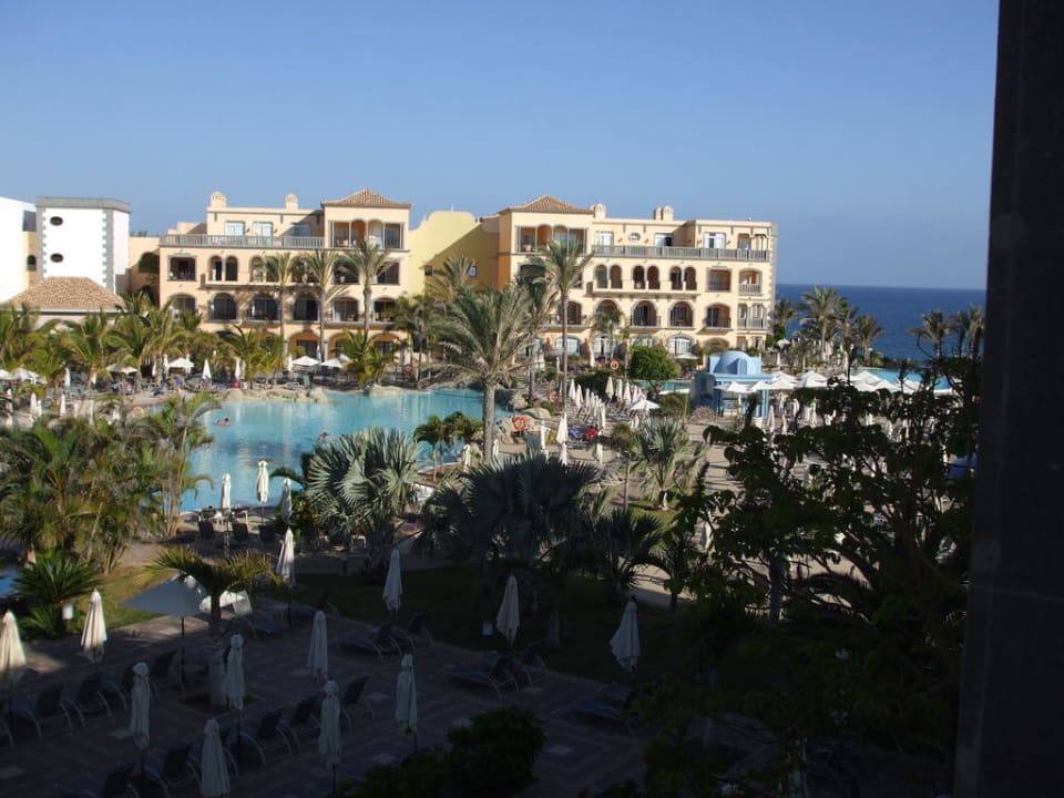 Pool zum Meer gelegen Lopesan Villa del Conde Resort & Thalasso