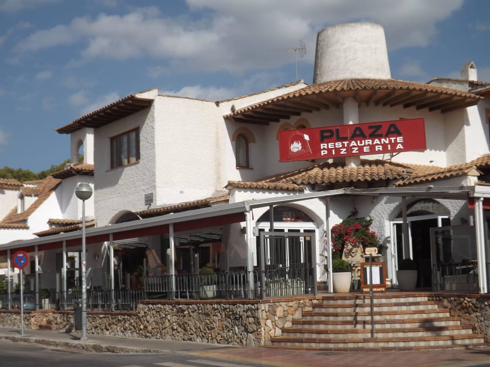 Restaurant "PLAZA" 20% Ermässigung  für Hotelgäste Hotel Metropolitan Playa