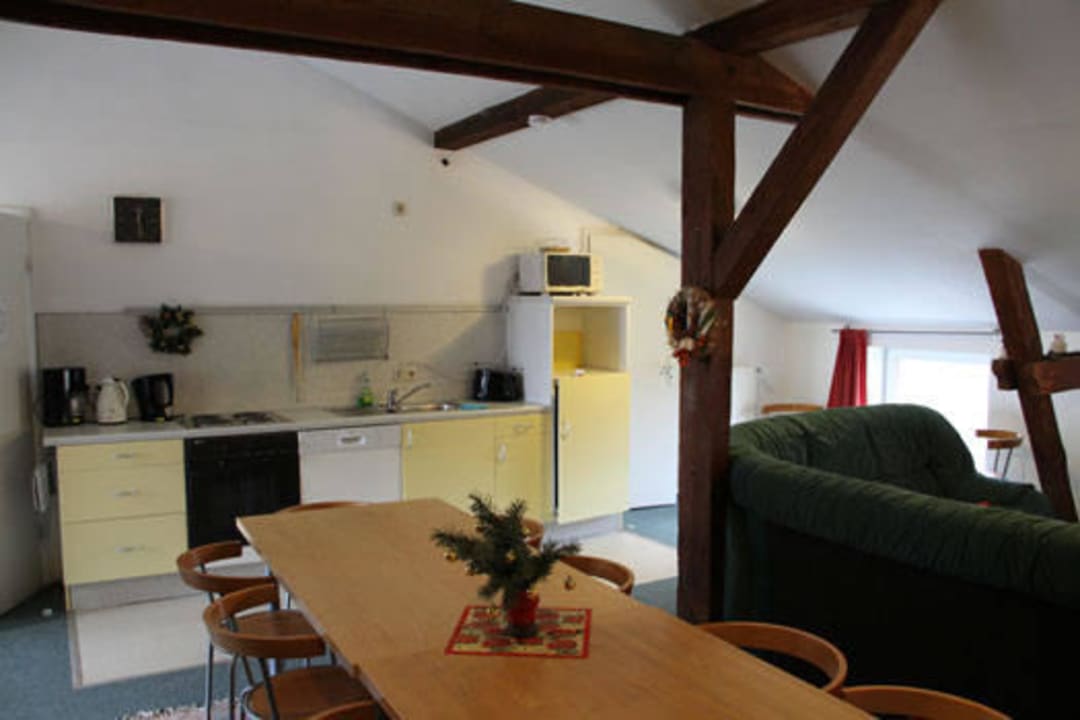 Fewo Nr. 10 Wohn-Essraum Landhaus Parsteinsee