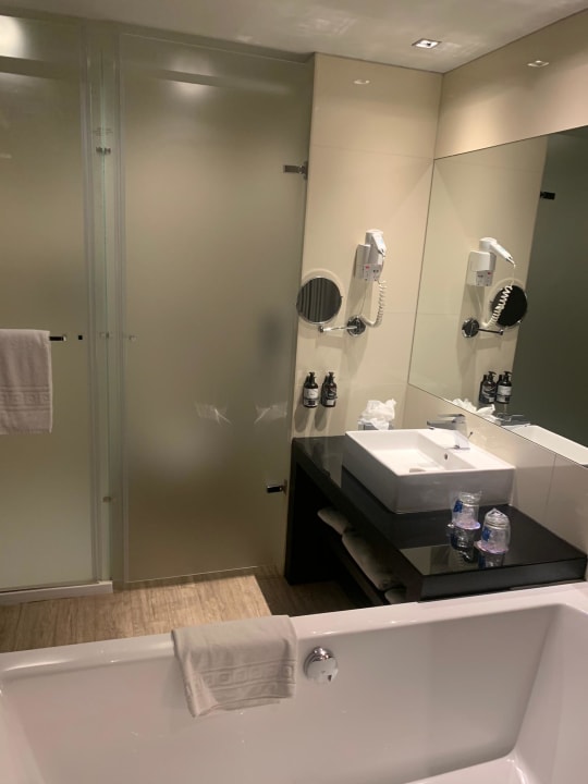 Zimmer Meliá Lisboa Aeroporto