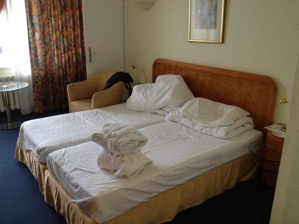 Doppelbett AHORN Berghotel Friedrichroda