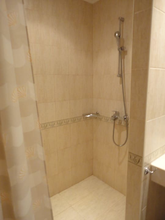 Große Dusche  HVD Viva Club Hotel