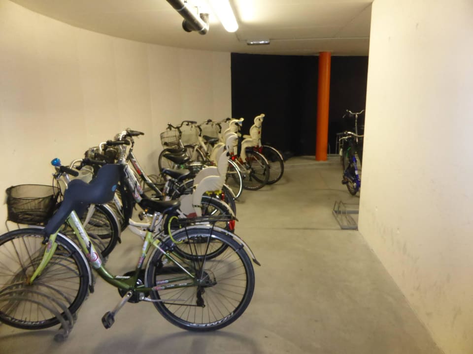 Fahrradkeller  Aparthotel Holiday